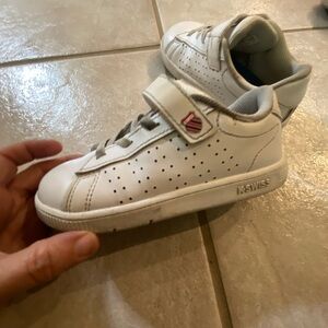 Toddler boys K-Swiss white tennis shoes with Velcro strap size 9.